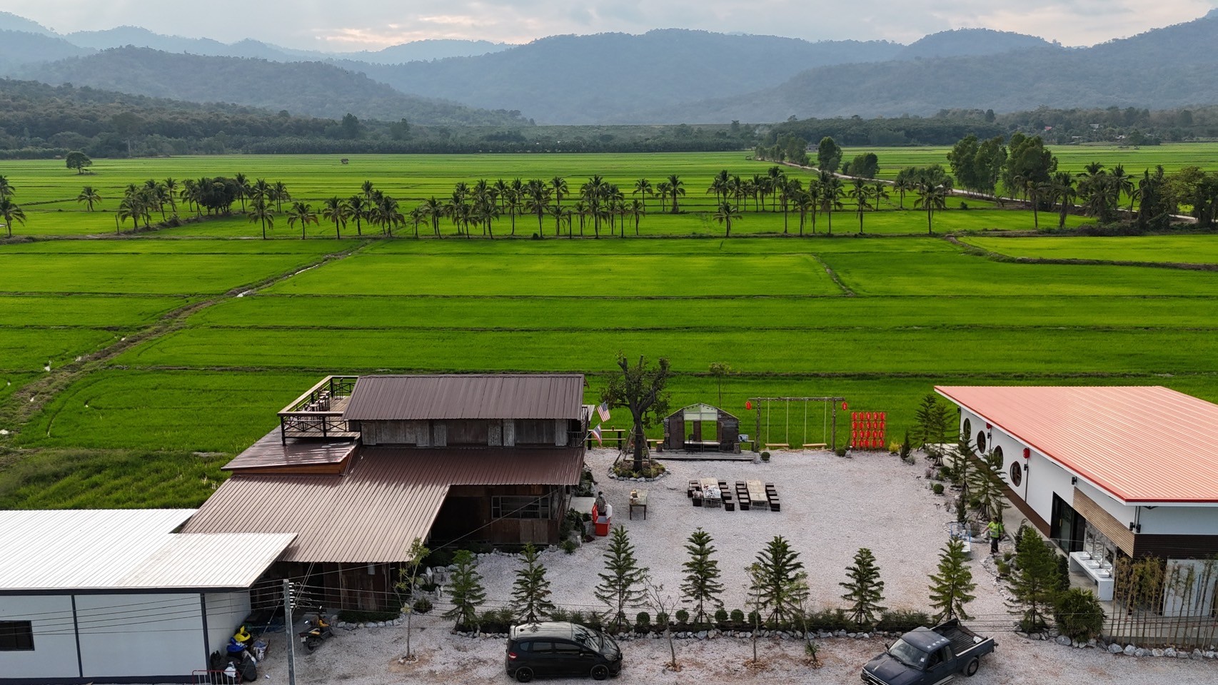 ภาพบรรยากาศบ้านภูเคียงนา คลองลาน (Baan Phu Kiang Na) 3 ภาพบรรยากาศบ้านภูเคียงนา คลองลาน (Baan Phu Kiang Na) 3