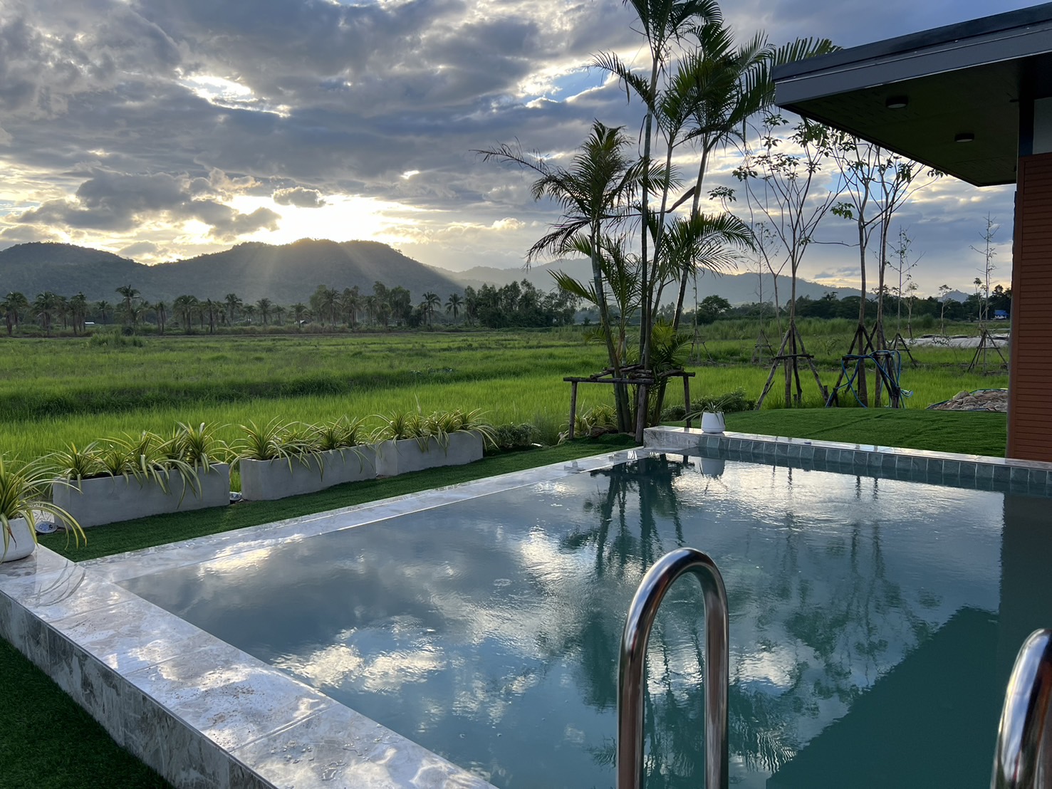 ภาพบรรยากาศบ้านภูเคียงนา คลองลาน (Baan Phu Kiang Na) 8 ภาพบรรยากาศบ้านภูเคียงนา คลองลาน (Baan Phu Kiang Na) 8